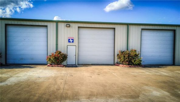 8200 N Interstate 45 Service Rd, Palmer, TX 75152